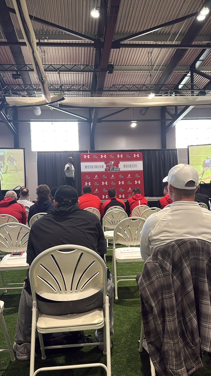 Ceramicfb26's tweet photo. Thank you to @FightingMuskies for having us at their football coaches clinic. https://t.co/MX3IpUxtox
