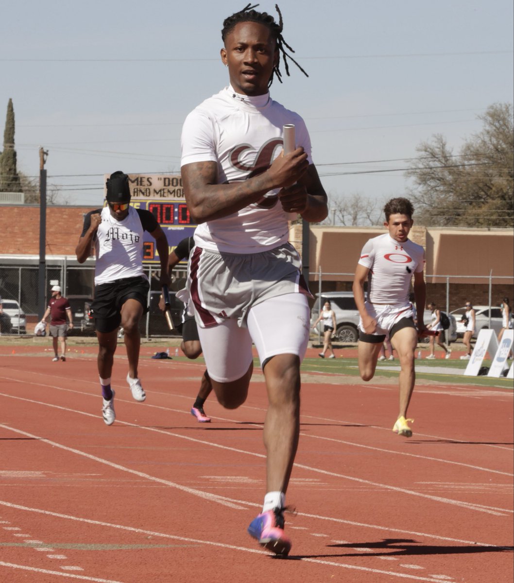 Midland_ISD's tweet image. Our @lhsrebelstrack and @MidlandHSTrack student-athletes did an amazing job at the @RogersFord Tall City Relays yesterday, and several students even set new PRs!
#StudentExperience #ExcellenceInAction