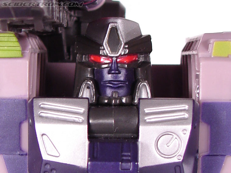 Transfan2's tweet image. Repost/Like To Show Hasbro (@Hasbro) To Possibly #Reissue The Botcon Exclusives (@BotCon) Like Botcon 2006 Darksyde Megatron! #TF2TFs #TF2Go #BotconFun #Botcon #Botcon2006 #ボットコン #Transformers #トランスフォーマー #BeastMegatron #Megatron #BeastWars #Christmas #メガトロン✔️✔️