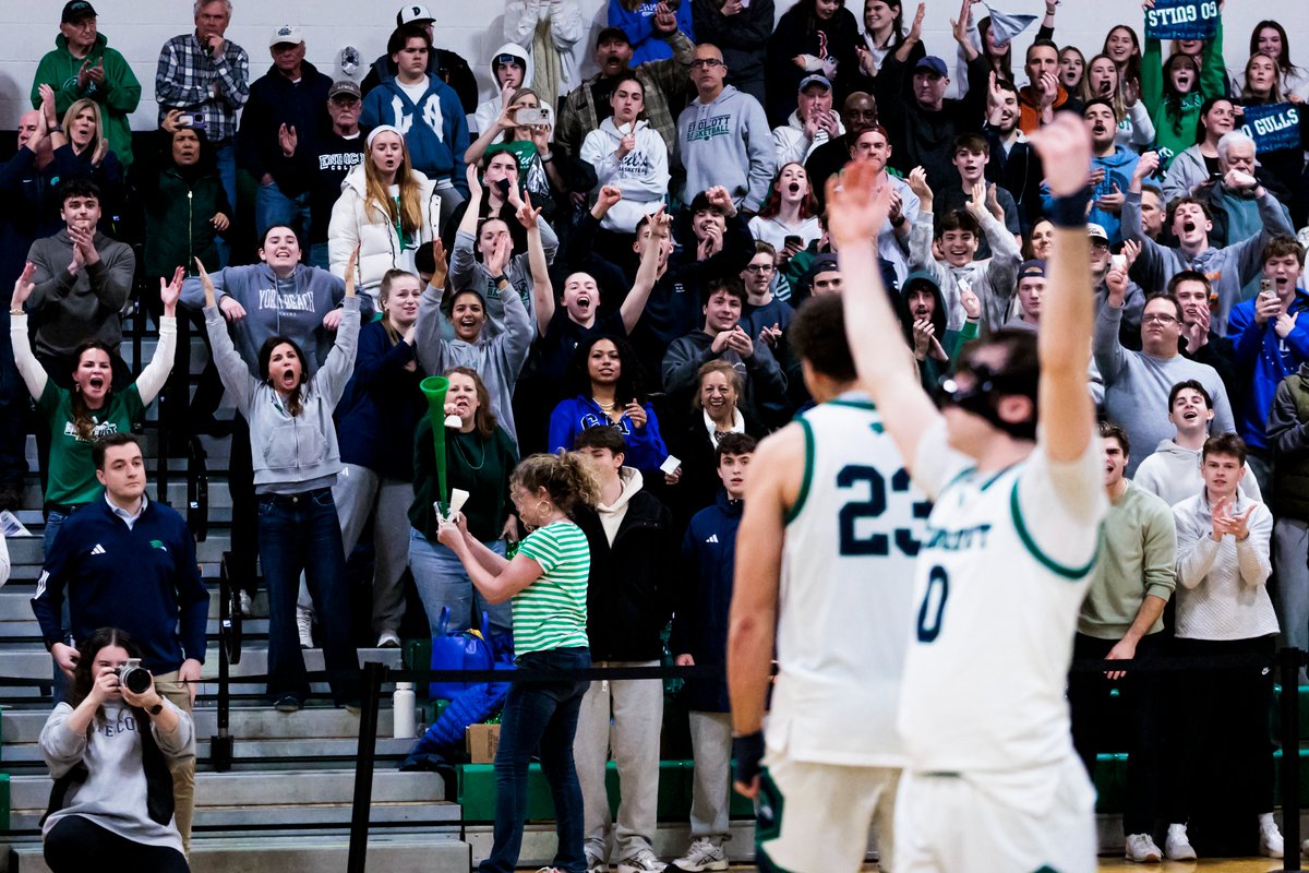 Endicott Athletics tweet media