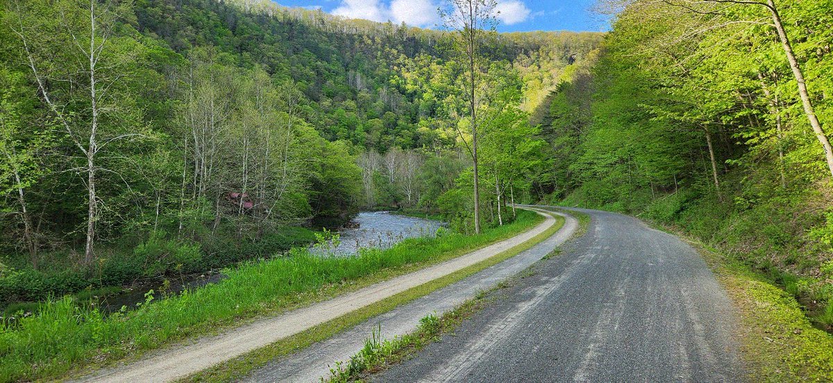 PADCEDnews's tweet photo. Say hello to PA’s 2026 Trail of the Year — Pine Creek Trail! 🎖️ Stretching through stunning forests and scenic valleys, this iconic trail is a favorite for hikers, bikers, and nature seekers from near and far. 🥾🚴♂️🍃 #PAProud
https://t.co/wqokXwFJ3O https://t.co/E6qib0hZoW