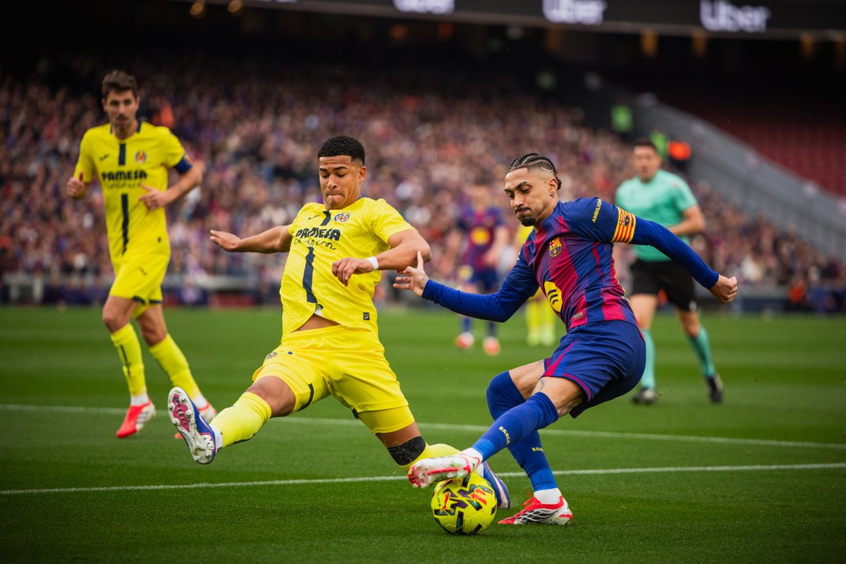 19' Toujours 0-0 mais le Barça réussit un bon début de match. Les Catalans cherchent la faille, notamment grâce aux dribbles de Raphinha et Lamine Yamal sur les ailes #BarçaVillarreal