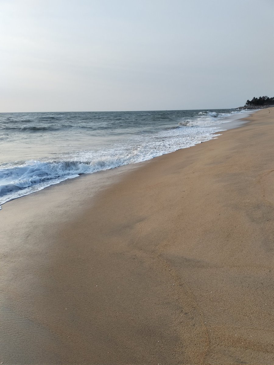CalculatedWolf's tweet photo. Breaking fast where the waves glorify Allah☺️.
#Alhamdulillah
#Ramdan2026
#Ramadan
#Mangalore
#Ullal https://t.co/u4JqPbp5VC