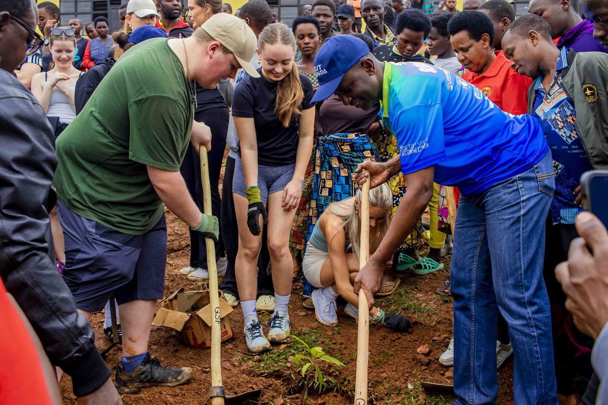 Eric E Murangwa MBE tweet media