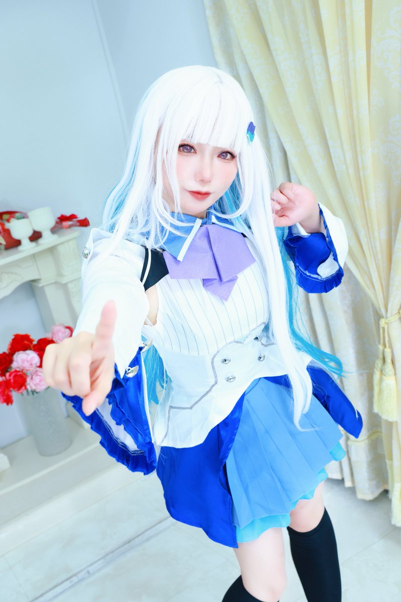 akisame249427's tweet photo. COSPLAY 🌈🕒　👑　※衣装不足あり

📸:@copenL880 
🏠:@lyricalily https://t.co/kKKypcLIud