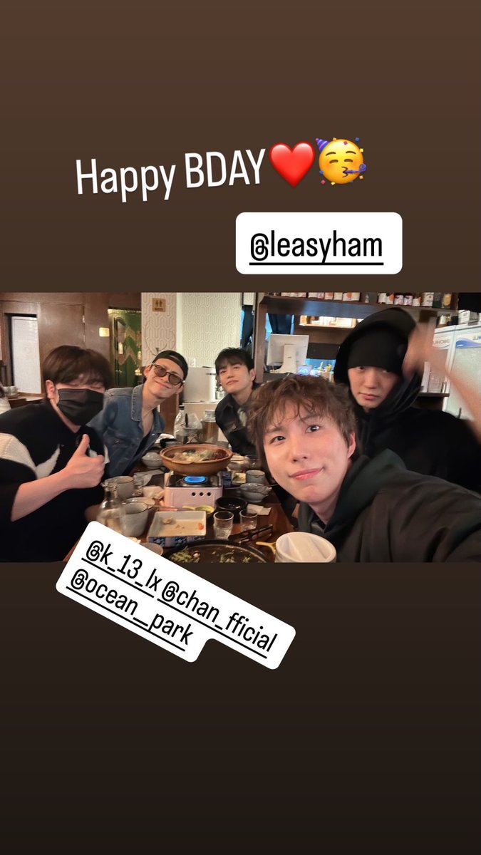 모모🌹 tweet media