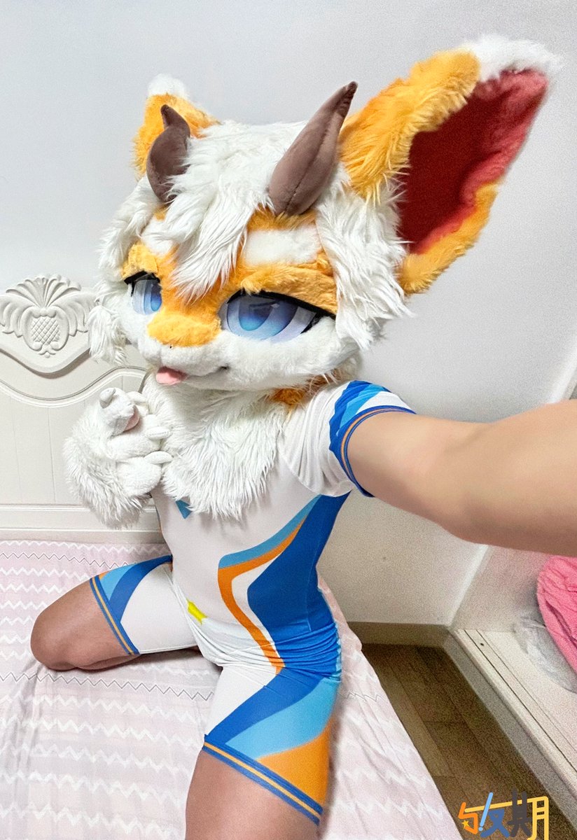 yuyouqi's tweet photo. 与友期x次元跃迁 【链路协约Link Protocol】作战服
次元跃迁热销中！
更多图片或了解详细信息请加入群聊（QQ：901468813）/联系与友期官号（QQ：1710268394）

“嗯嗯，正在配合进行外观确认。效果很好，看着很可爱的小龙？诶，我吗？真的？！好的好的！谢谢！” https://t.co/aSkuQeAd9H