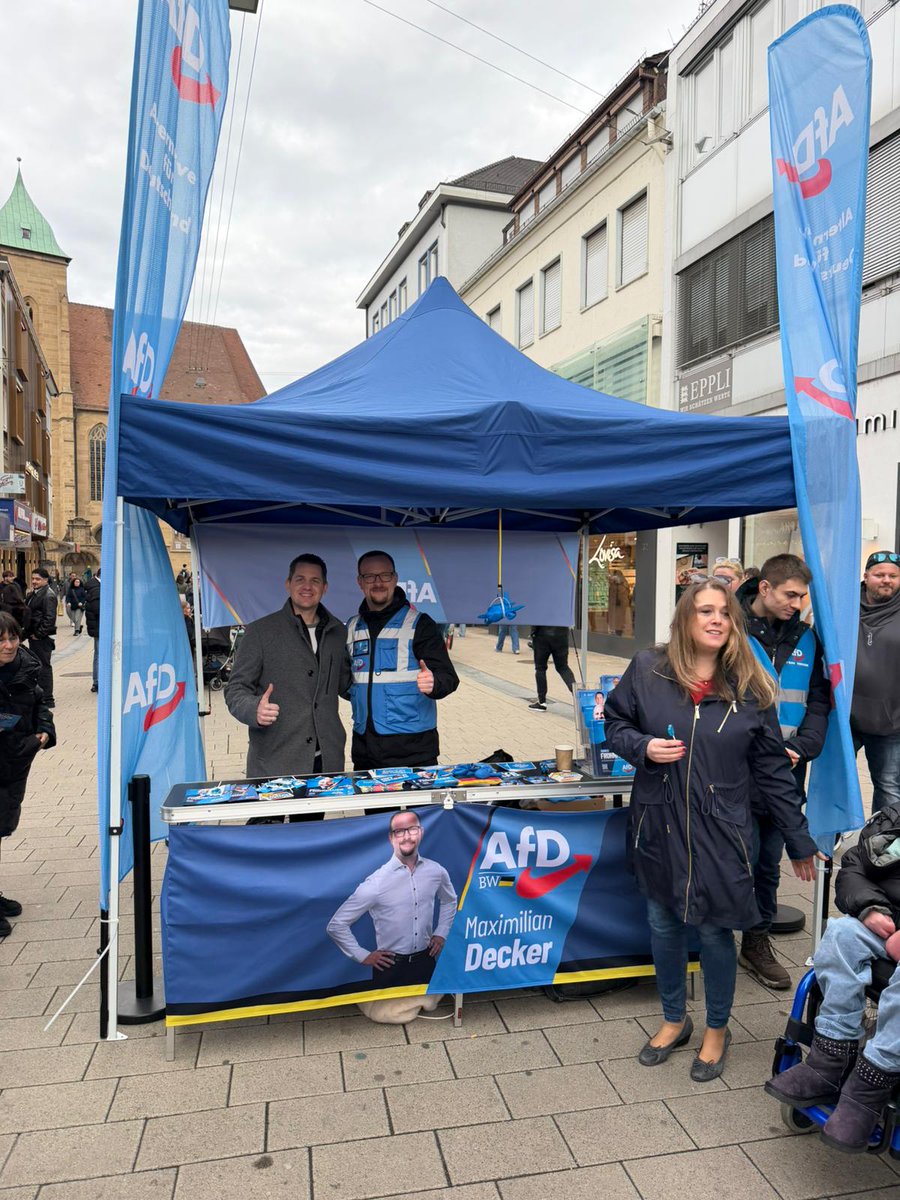 KleckerMdlAfD's tweet image. 🔥 Vollgas bis zum 8. März! 💪💙
Heute doppelter Einsatz: Erst Infostand in Brackenheim, dann Unterstützung für unseren Kandidaten Maximilian Decker in Heilbronn. So geht Wahlkampf – mit vollem Herz und voller Kraft! Jede Stimme zählt!
#AfD #Heilbronn #Brackenheim #Landtagswahl