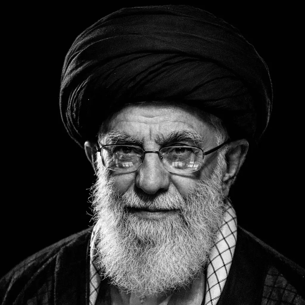 إِنَّهُ مِن سُلَيْمَانَ وَإِنَّهُ بِسْمِ اللَّهِ الرَّحْمَٰنِ الرَّحِيمِ

#فتحـخيبر