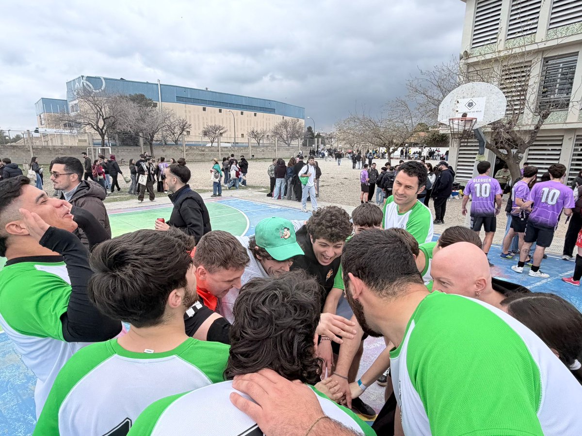 CC Sant Pere i Sant Pau tweet media