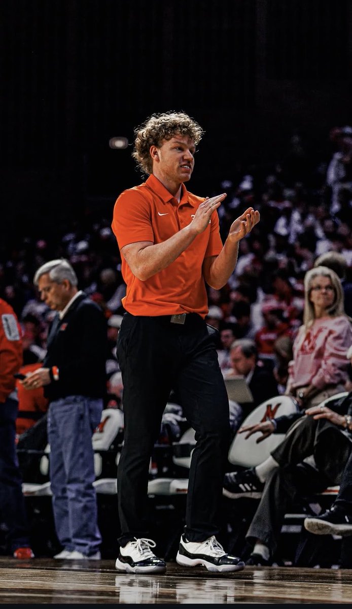 BGSU MBB Managers tweet media