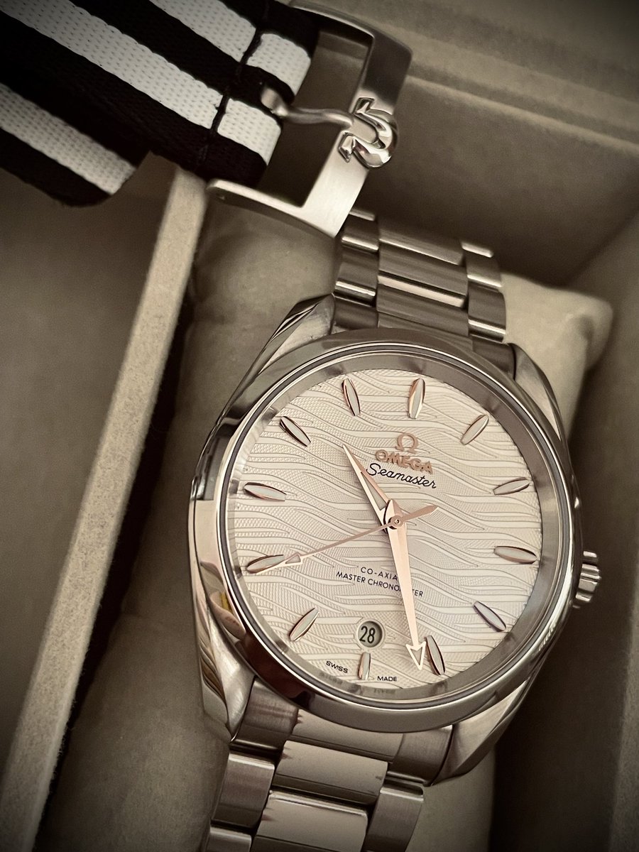 フロイデ tweet media