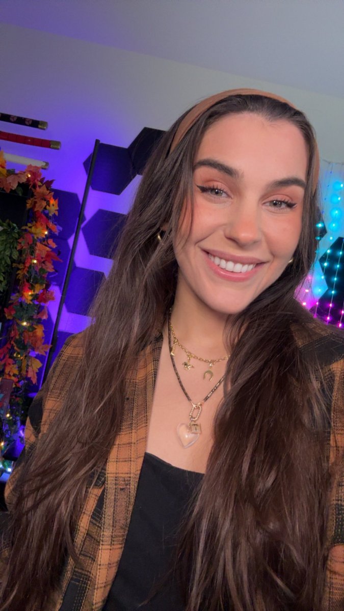 Stacey✨ tweet media