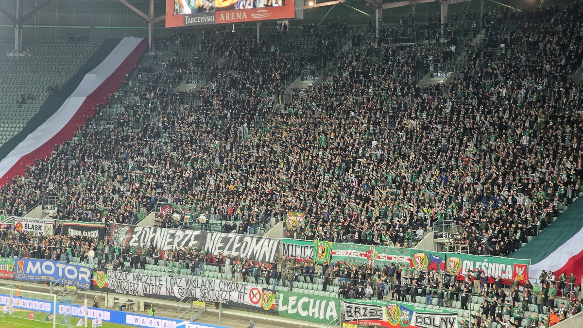 🇵🇱 CAROLL 🇮🇹 tweet media