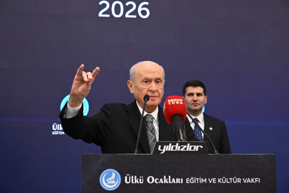 ayyildirim1's tweet photo. Liderimiz Sayın Devlet Bahçeli’nin himayelerinde; Ülkü Ocakları il ve ilçe başkanlarımız, üniversite teşkilatlarımız ve Genel Merkez yöneticilerimizle birlikte iftarımızı gerçekleştirdik.

Rabbim tuttuğumuz oruçları kabul eylesin, birliğimizi ve dirliğimizi daim kılsın. 🇹🇷 https://t.co/8e0svgULpk