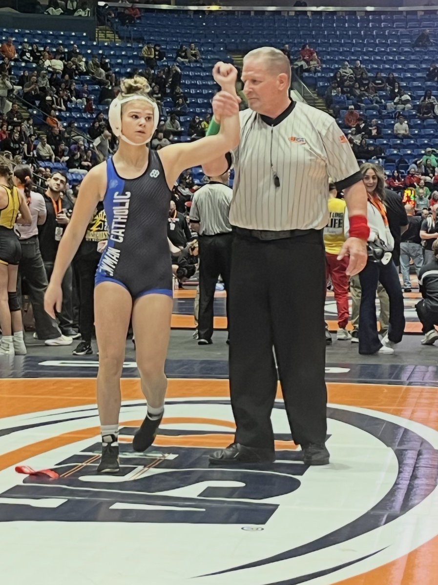Girls Wrestling: IHSA State Meet

110- Blair Grennan (Newman) finishes in 3rd place! Fall 0:28 (3rd period)

Congratulations Blair!