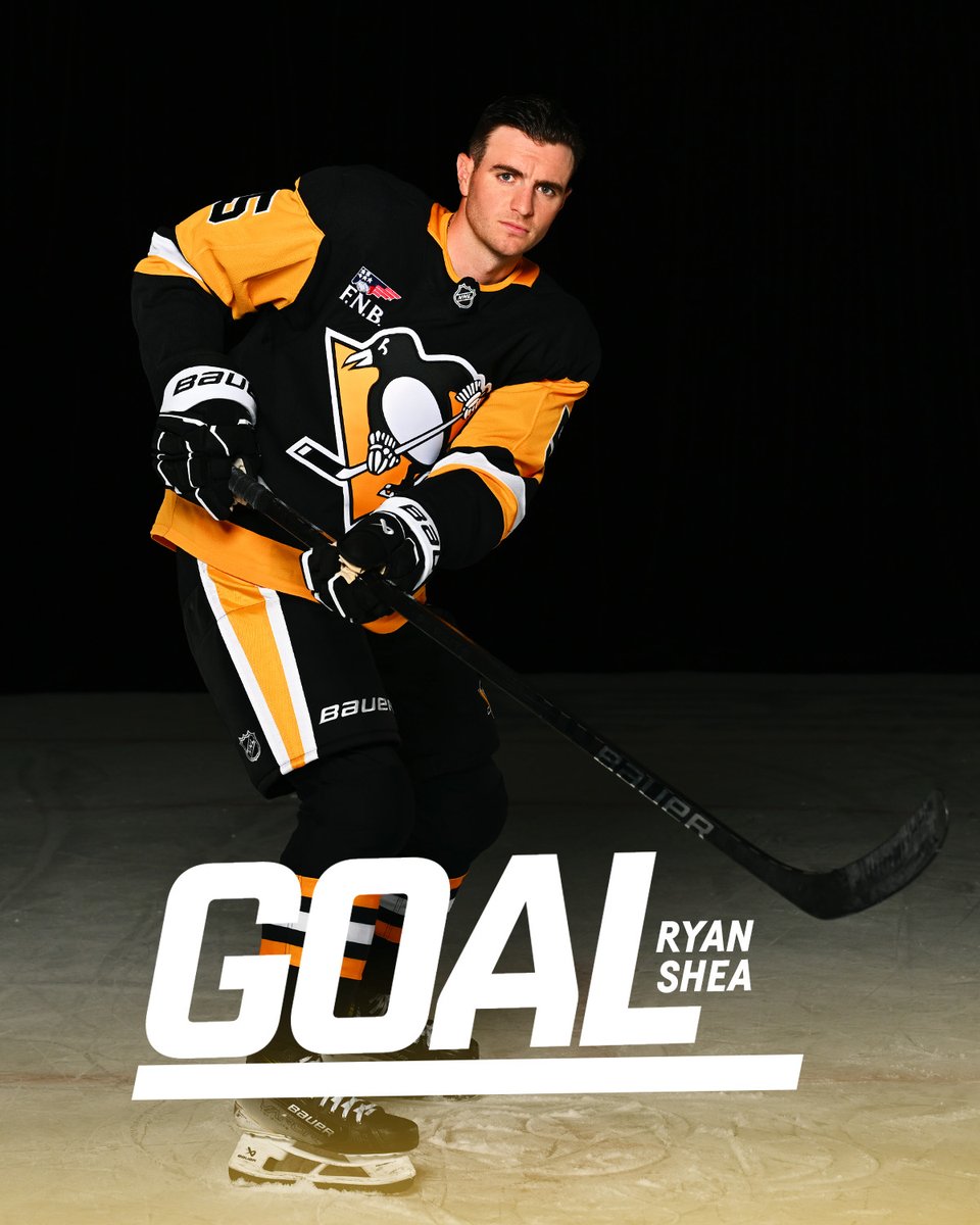 penguins's tweet photo. SHEA! 🚨

2-0 Penguins with 18:01 on the clock in the 2nd period. https://t.co/XCO9NazGss