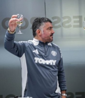 Immobile17 tweet media