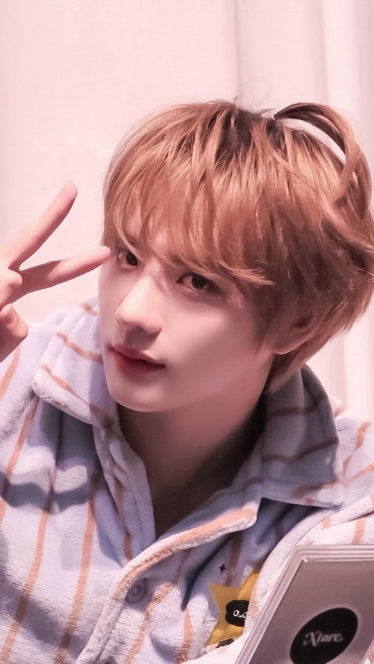 260228

🍎✌🏻

#XODIAC
#SING #씽
#麥駿昇 #シン
#소디엑
#씽유사진