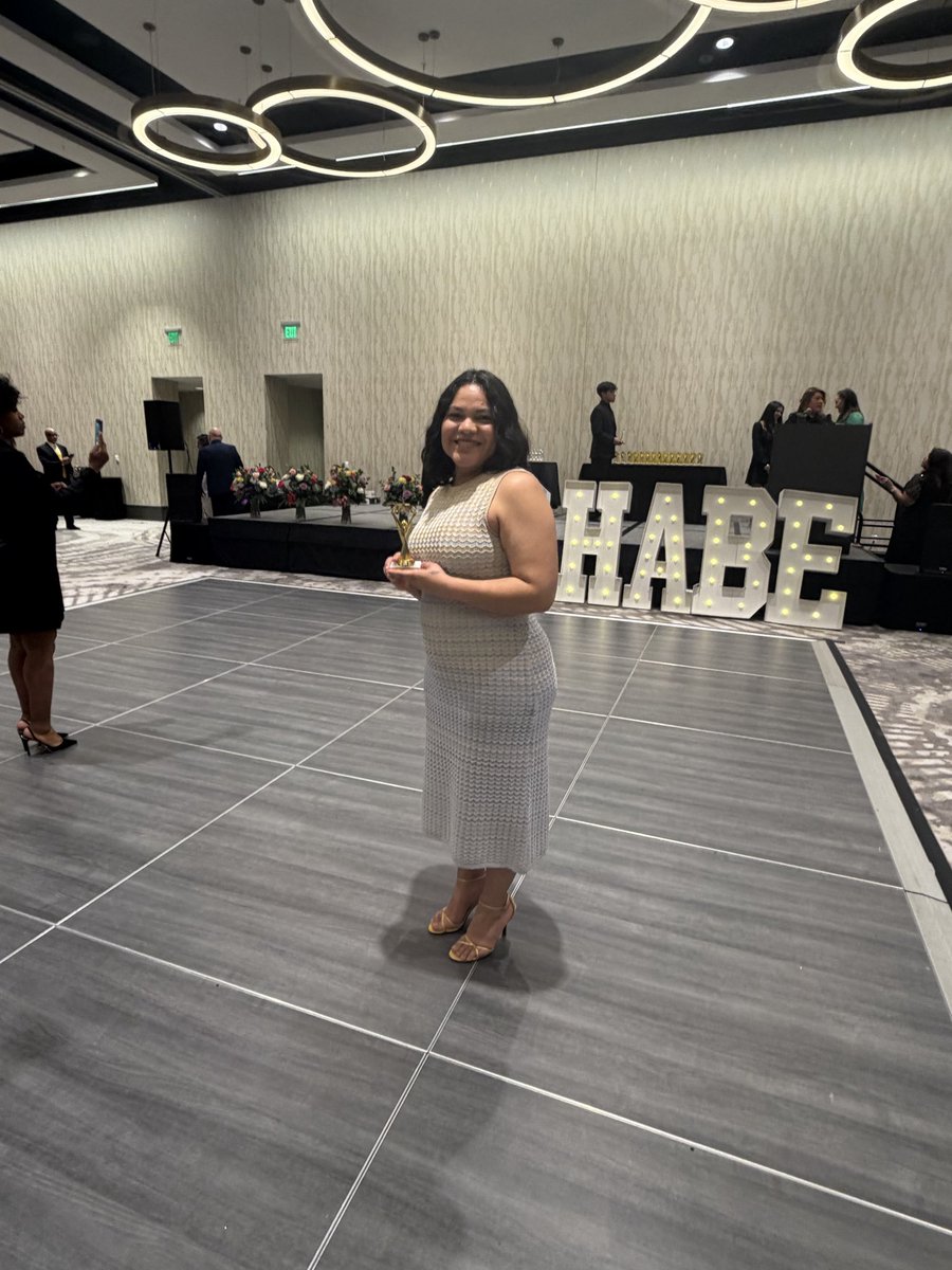 Hartence tweet media