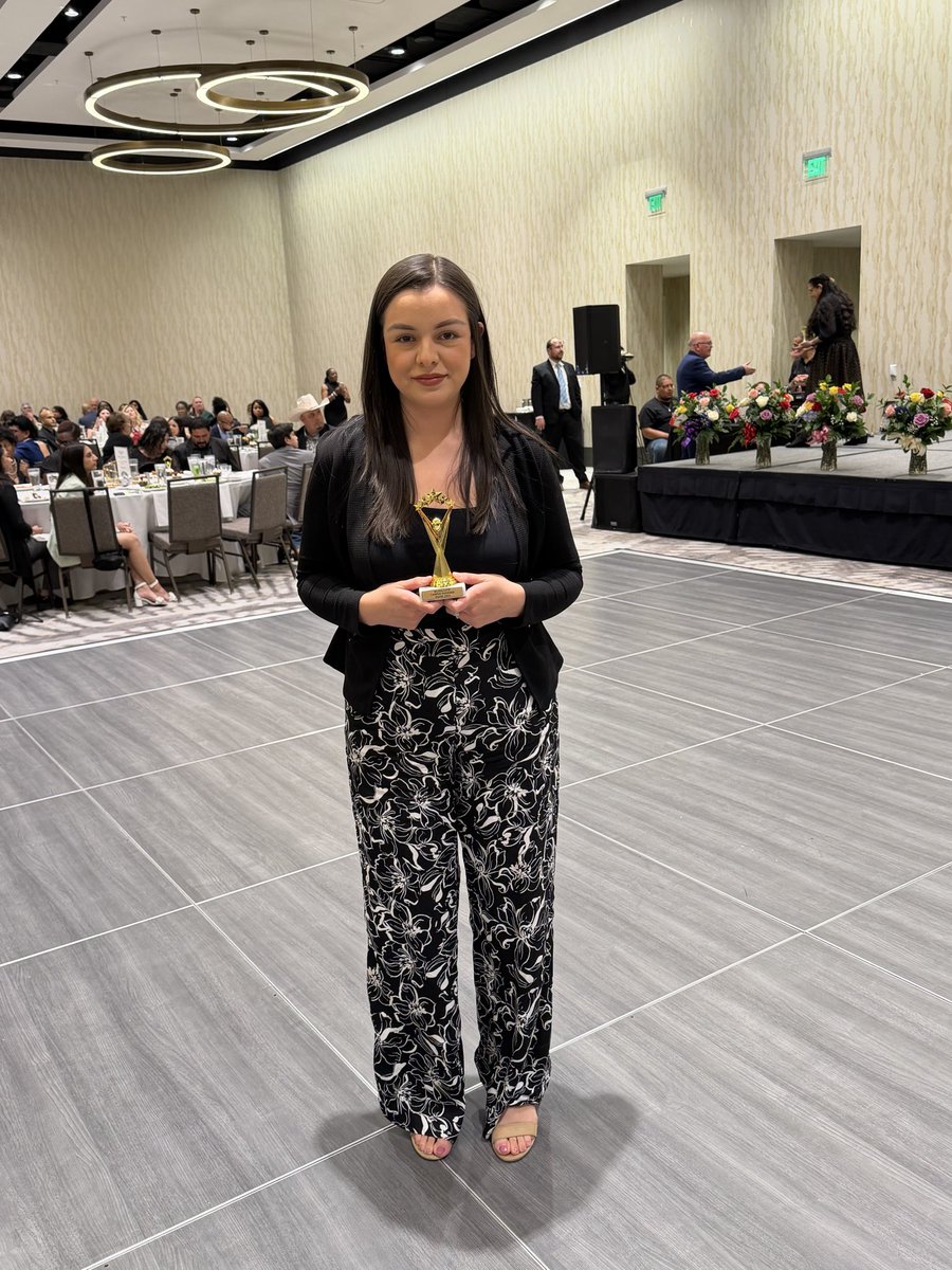 Hartence tweet media