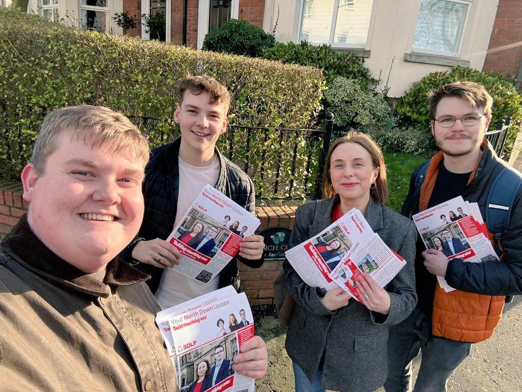 Déirdre Vaughan🌹 tweet media