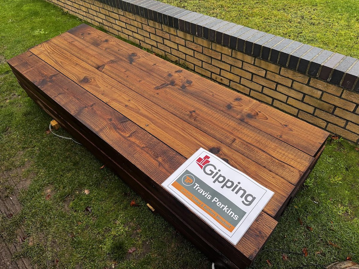 PanelWood&SSurface tweet media