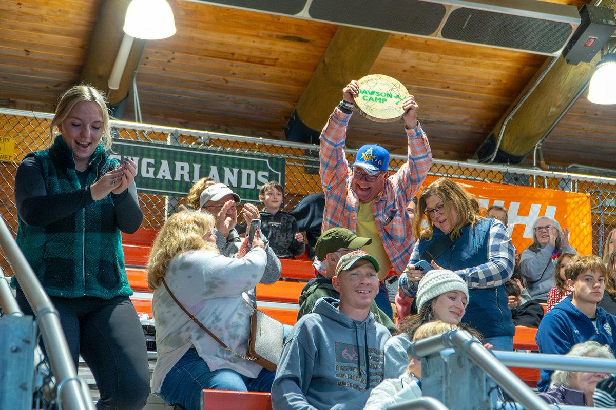 Paula Deen's Lumberjack Feud Supper Show tweet media