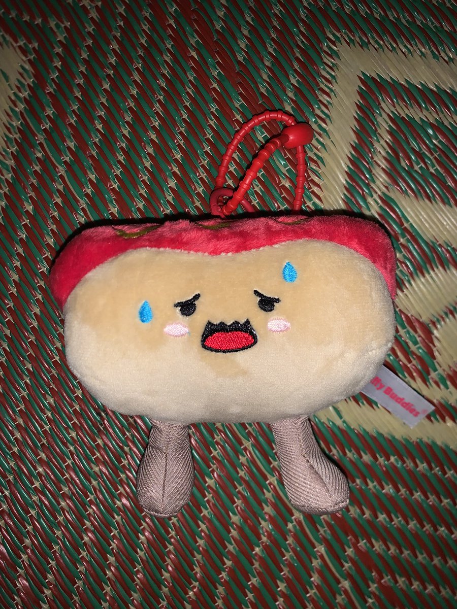 cila 🦋 tweet media