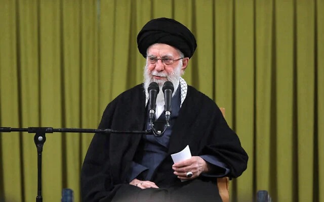 🇮🇱🇮🇷 ISRAELI TV: KHAMENEI MIGHT HAVE BEEN KILLED IN STRIKE

Israel “assesses” Khamenei was likely killed today Channel 12 reports

There are “growing indications” but no official confirmation

Strikes reportedly caused “very significant harm” to Iranian leadership and commanders