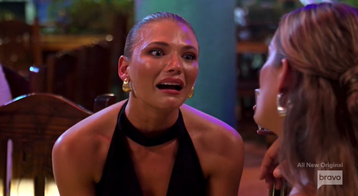 queensofbravo's tweet photo. the face you make when you cant believe you’re currently living thru this timeline…
I’m so exhausted waking up to breaking news https://t.co/oIdom5s2Vn