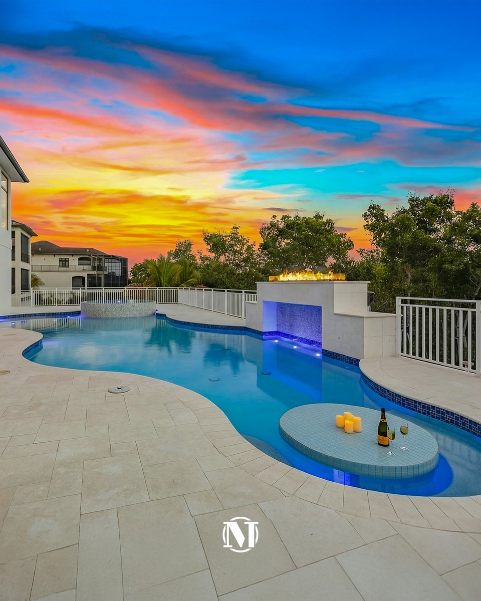 MichelleThomasT's tweet photo. Newly Listed:
598 Spinnaker Dr #MarcoIslandFL
6 Bed | 7.5 Bath | 7,358 Sq Ft
Offered at $10,200,000
View Listing: https://t.co/1kYM3fE4ue
Michelle Thomas
239.429.0727
michelle@michellethomasteam.com
#michellethomasteam #sothebysrealty #marcoislandfl #swflliving #swflhomes https://t.co/xdMdM3bojo