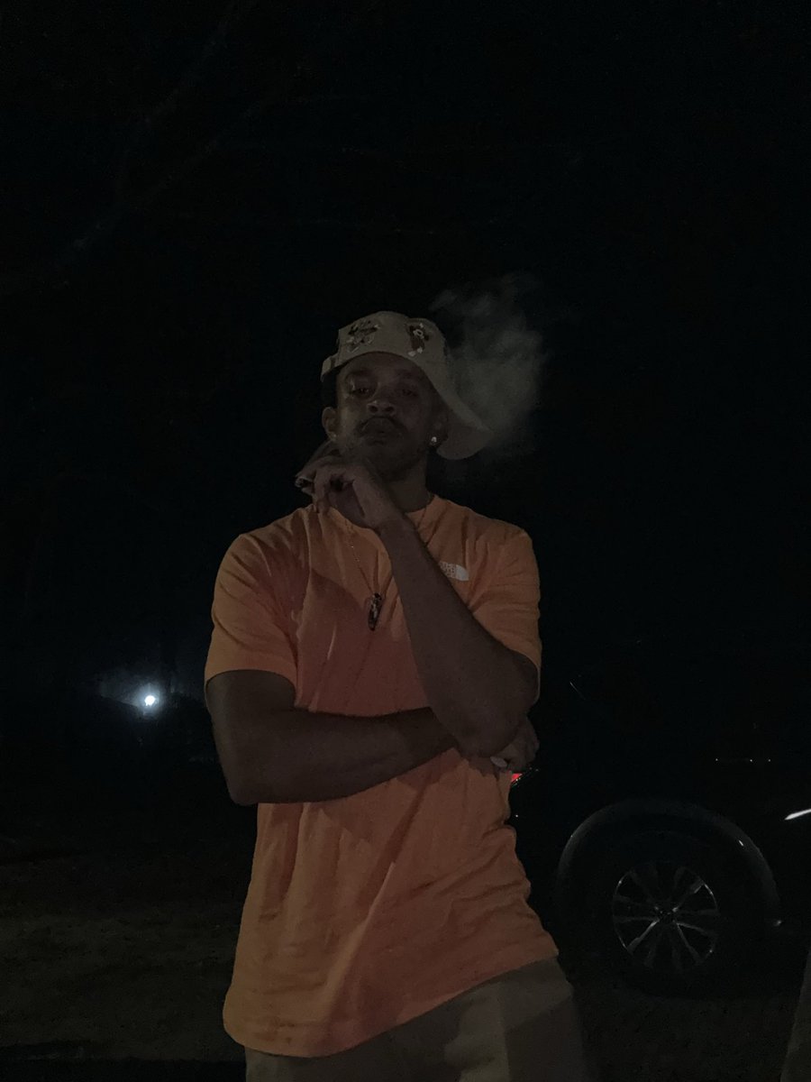L_Brasi30's tweet photo. I be up at the right time 😎 https://t.co/BSemCaJ3ms