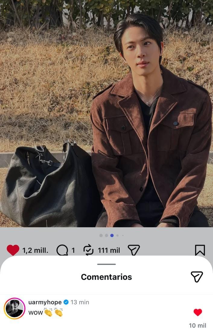 BTSARMYINFINIT7's tweet image. Comentario de #Hobi en el post de #Jin en Instagram : 

🐿️ : Wow 👏👏

🔗: instagram.com/p/DVTaouCAZac/…

© TangerinesOfBTS 
Yolys
