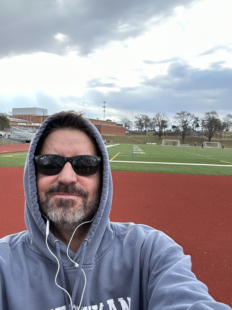 Eric Mikkelson tweet media