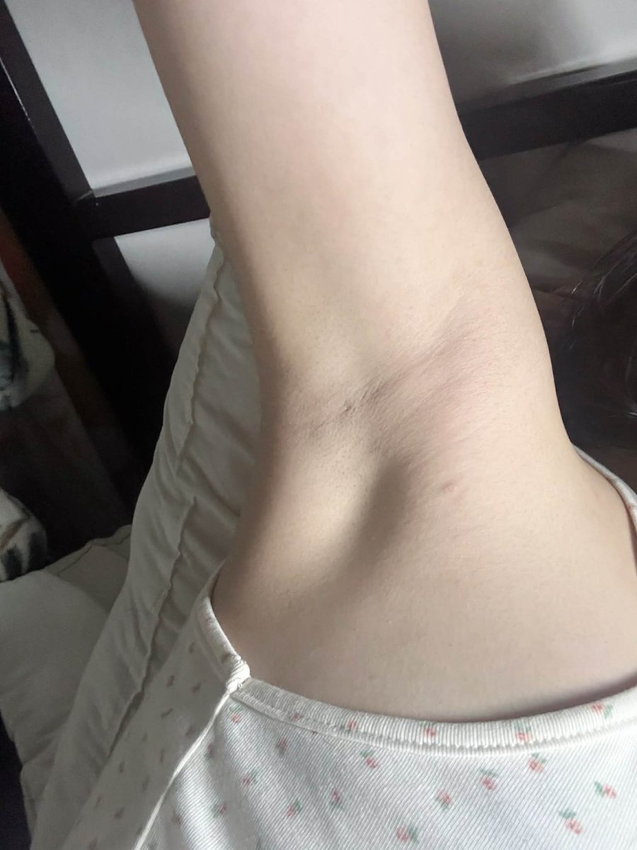 armpity00's tweet photo. แร้สวยมั้ยครับ วิจารณ์ได้ https://t.co/RXEloAcVL0