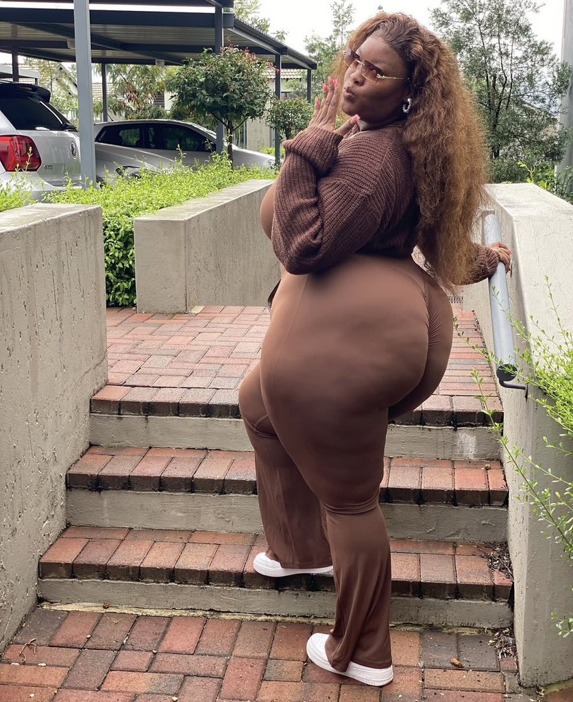 🦋still pretty tweet media