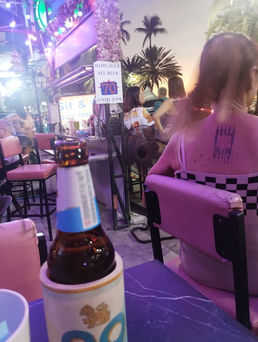 briancl69306397's tweet photo. @BookieBaz @DoncasterRaces But how many firms I'm in pattaya now so maybe the chang is talking https://t.co/oMqWq0PFyi