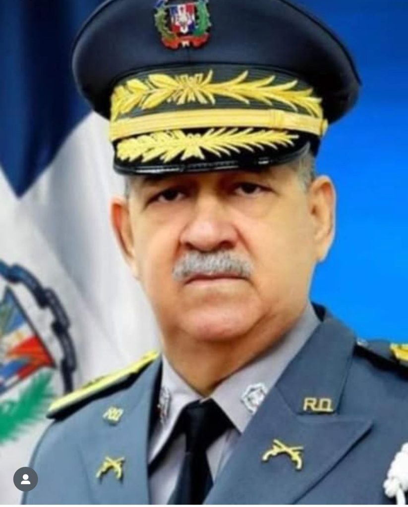 ElDia_do's tweet photo. Abinader designa nuevos subdirector e inspector general de la Policía, dispone ascensos y retiros
Más detalles en: https://t.co/6tr8MLFyMX
#PeriódicoElDía #LuisAbinader #subdirector
#ascensos #retiros #inspectorgeneral https://t.co/q6rpSa7ufW