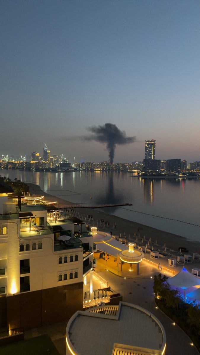 Cinzia_Bianco's tweet photo. This is Dubai’s ultimate nightmare as its very essence depended on being a safe oasis in a troubled region. There might be a way to be resilient but there is no going back. https://t.co/Wr7aMdWJMO