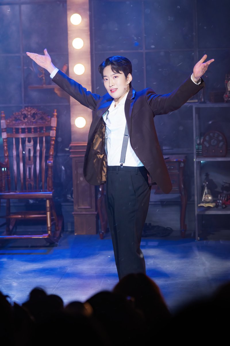 ๐๐๐ tweet media