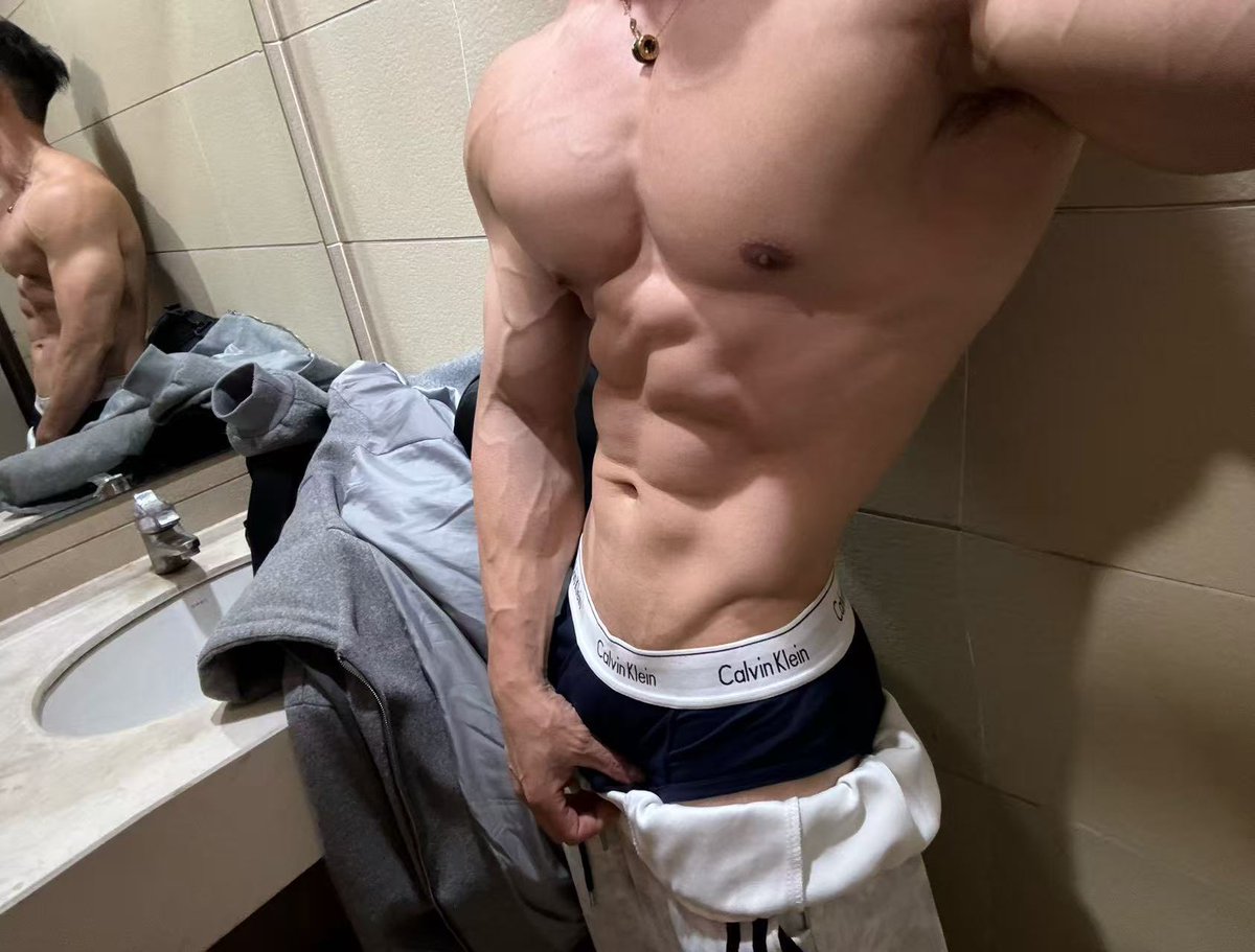 Sen_线上线下🎆✈️🪂 tweet media