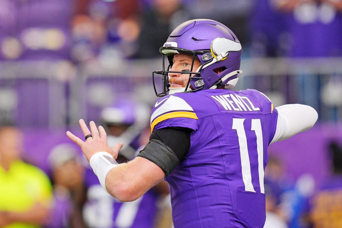 The Star tweet media