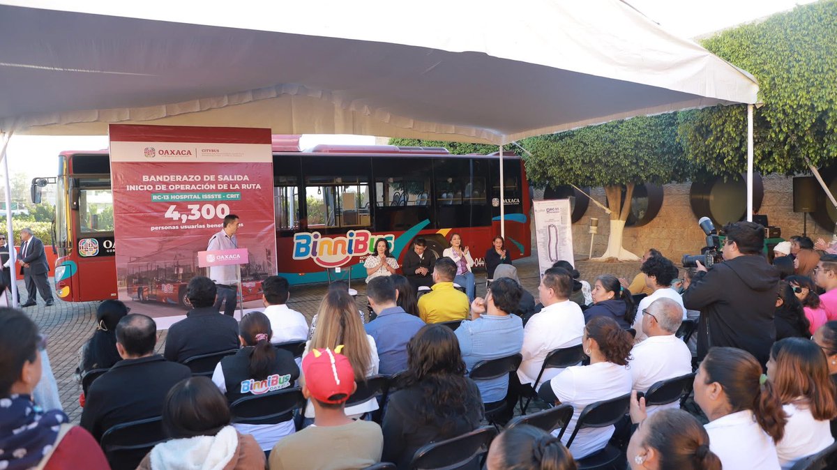 TaniaLopezXoxo's tweet photo. 🚌🚍Hoy arranca una ruta que acerca tranquilidad y apoyo a miles de familias. 👧🏽👦🏻👵🏼👩🏻👴🏼👨🏻✨🫶🏻

Asistí al banderazo de salida 🚩de la ruta RC13 del @BinniBus🚍, que conecta el @critoaxaca con el Hospital ISSSTE, beneficiando a más de 4 mil personas usuarias. https://t.co/Kh96r5Sco7