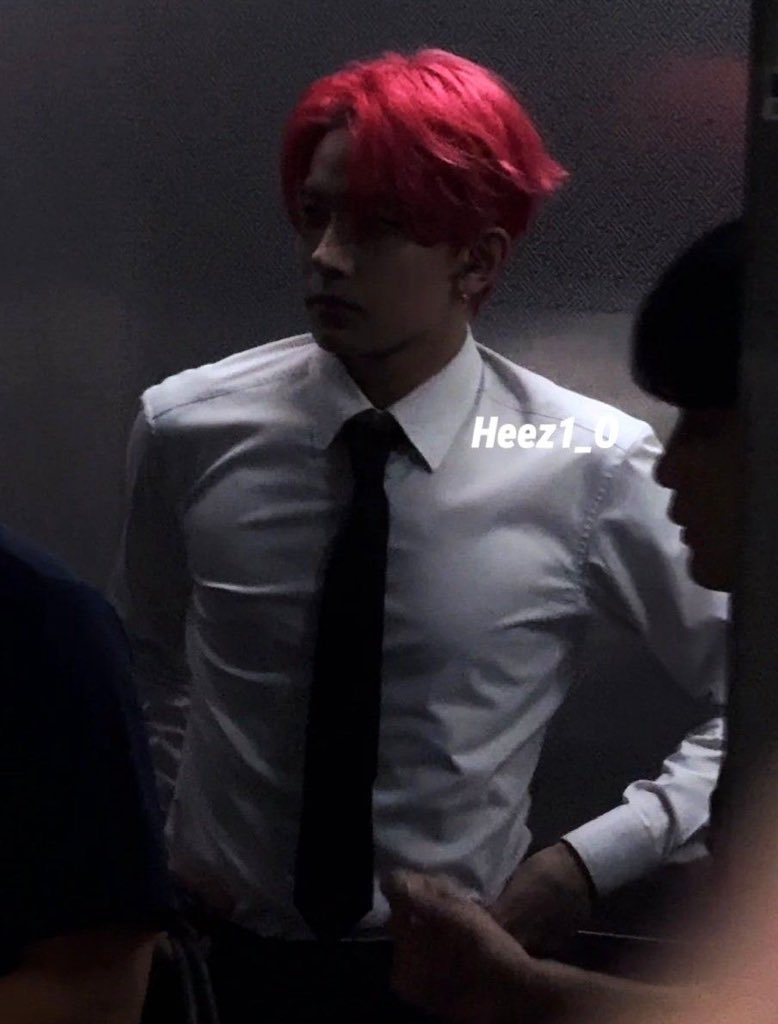 𝐉𝐄 (@lllooiip) on Twitter photo 