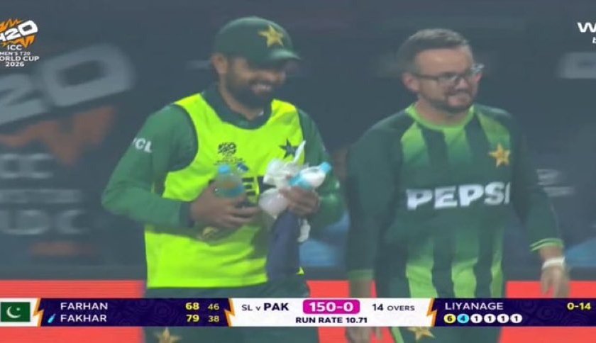 Abdullahh_56's tweet photo. Dropped him in T20I, he smiled
Opened him in test, he smiled 
Opened him in odis, he smiled
Sent at number 3 in T20is he smiled
Sent at number 4 in T20is, he smiled
Didn't sent him to bat, he smiled
Dropped again for Strike rate quota, he smiled

BABAR AZAM, THE MAN YOU ARE.!! ❤ https://t.co/iWXKv5za63