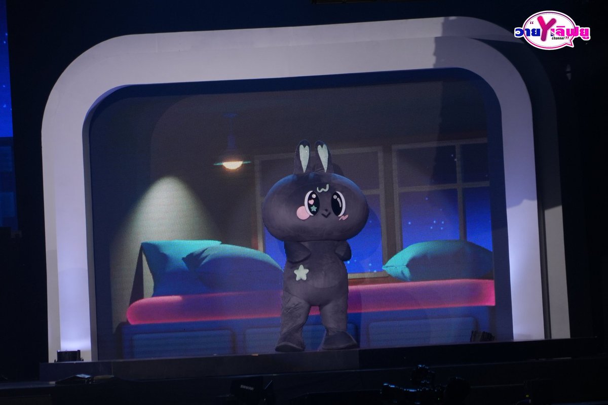 นี้หรือเปล่าคนที่พ่อพ่อ กับปะป๊าถูกใจ “
"วิน-เมธวิน" และ  "เมต้า" บนเวทีในงาน “POLCA FAM MEETING”🤗❤️

TAYNEWPOLCASAN FAMILY TIME D1
#PolcaFamMeetingD1
#เตนิว #TayNew #tawan_v #newwiee 
#POLCASAN #ยัยซัง 
#winmetawin️️ #วินเมธวิน #METAA
#PolcaFamMeeting