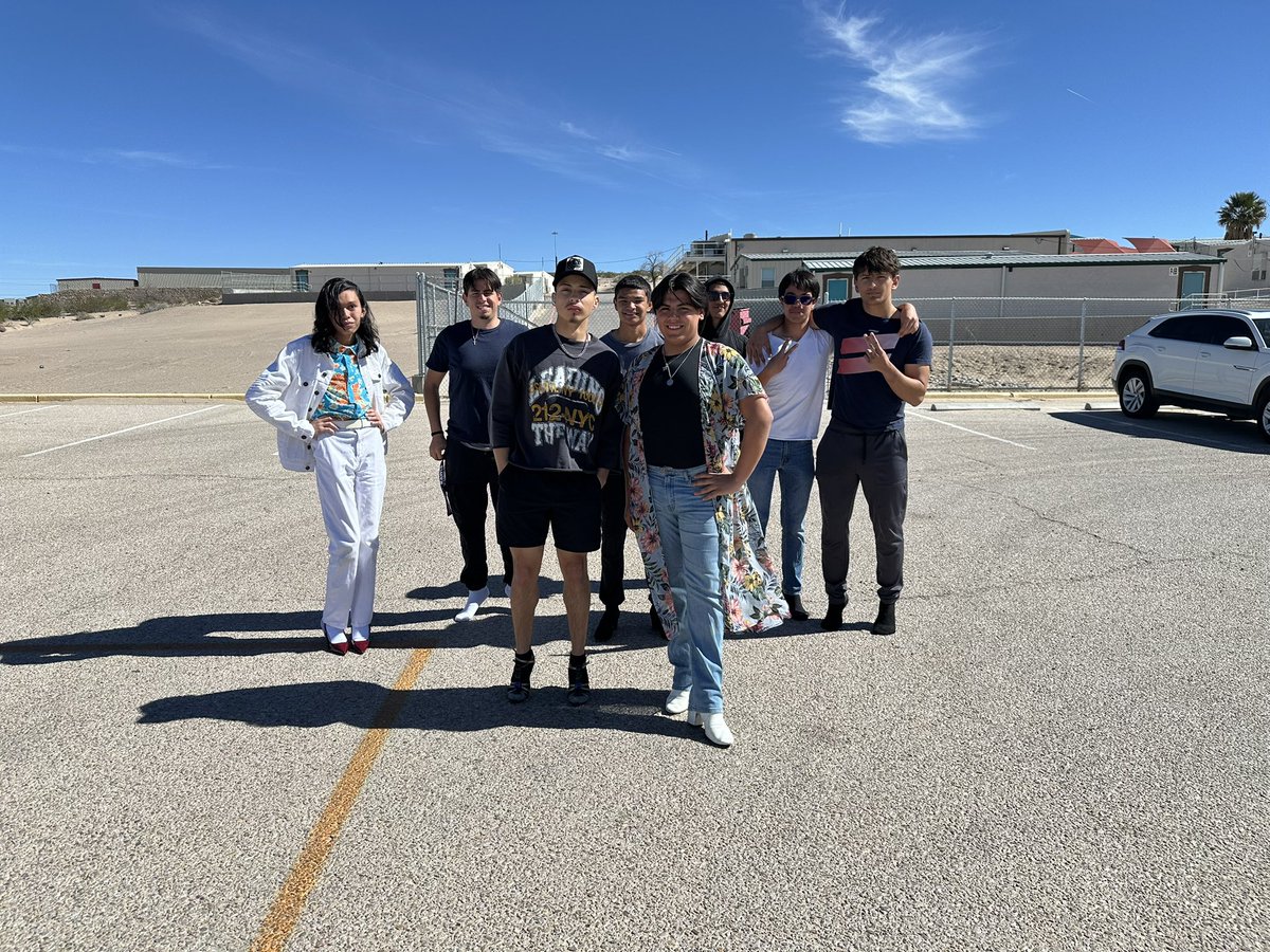 Mission Early College High School tweet media