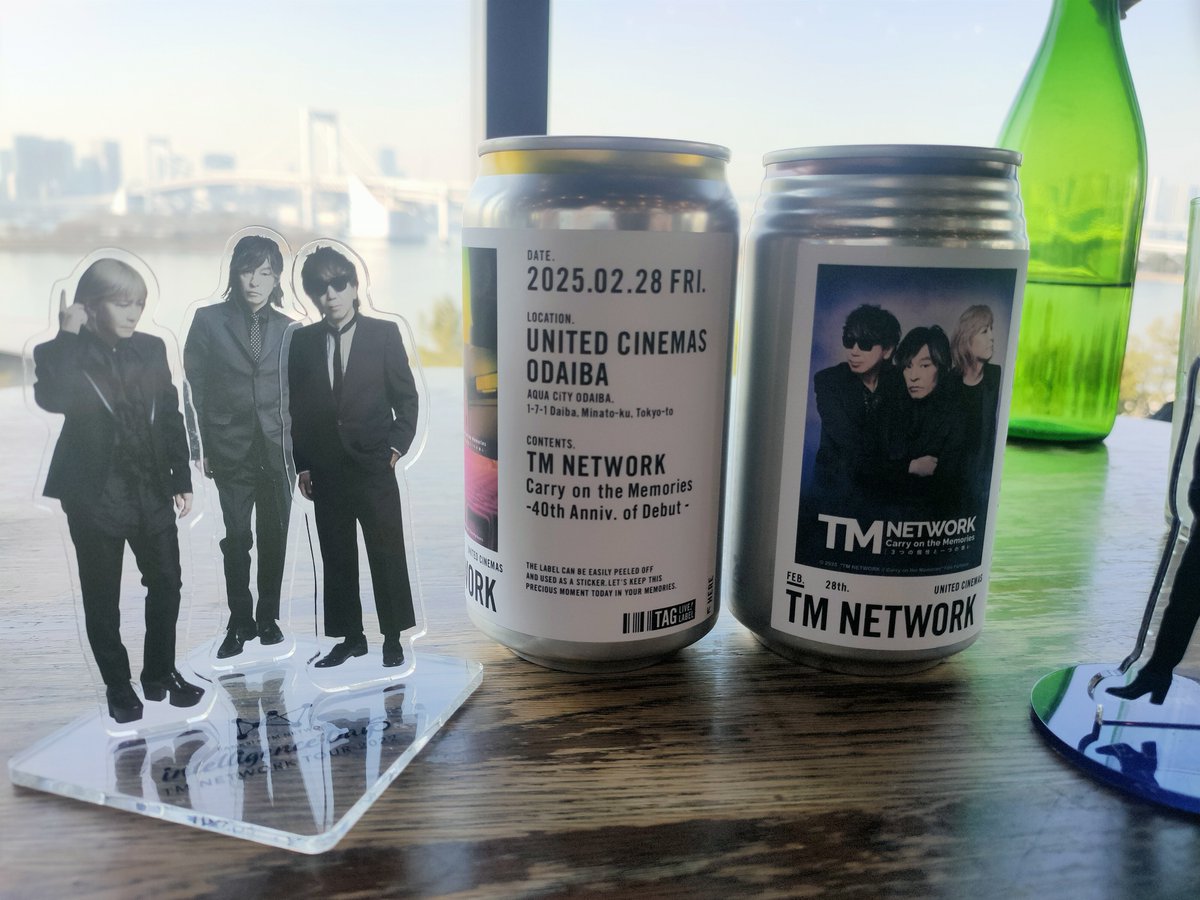 makiko021978's tweet image. 去年の今頃は映画からのPANDORAでしたね。先生の目の前で見れたPANDORAはとてもかっこよくて、円盤にもちょこっと映ってて幸せな1日だったなぁ。久々に見返そ
ビバリーちゃんがカバーした曲は円盤に入らなかったけど大好きだったから音源ほしいな
 #PANDORA
 #小室哲哉
 #浅倉大介