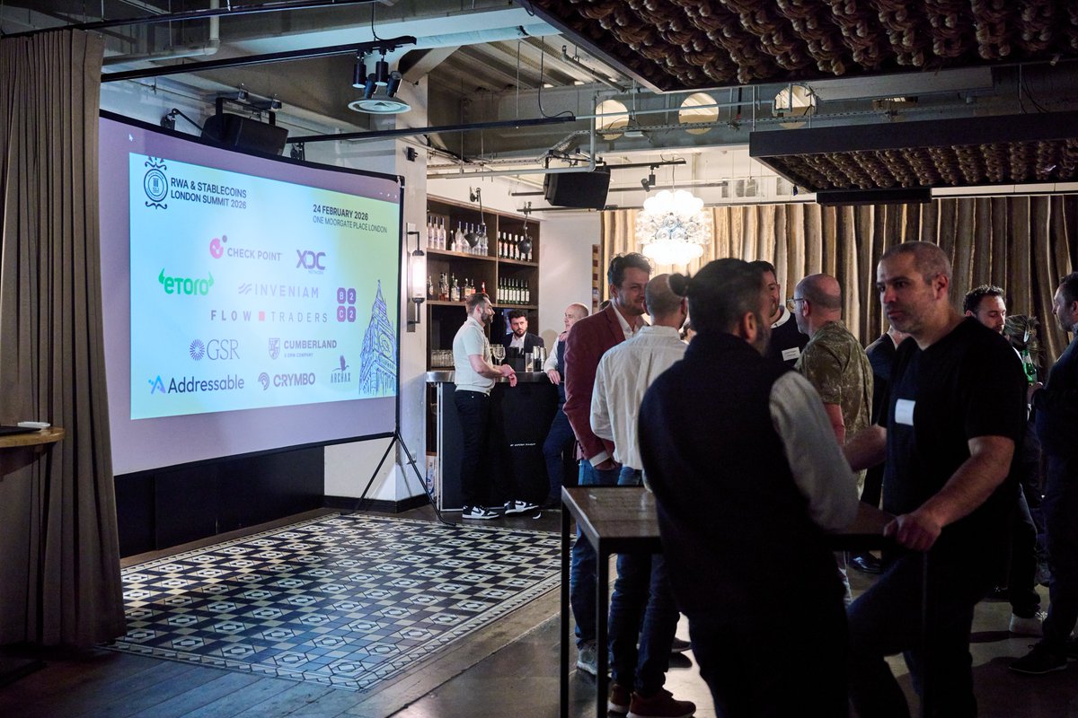 XDC Network tweet media